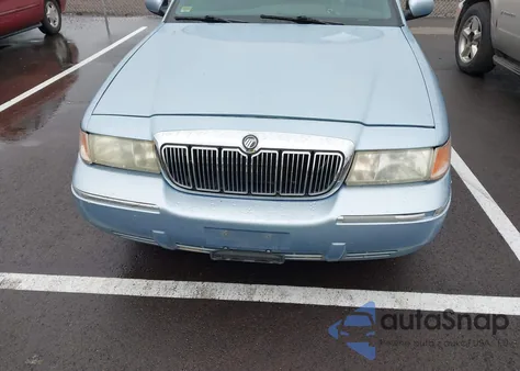 2001 Mercury Grand Marquis Gs z USA, uszkodzony, nr VIN 2MEFM74W01X629717